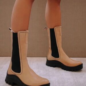 ALOHAS All Rounder Stone Beige Leather Chelsea boots | Size 6.5 - 7